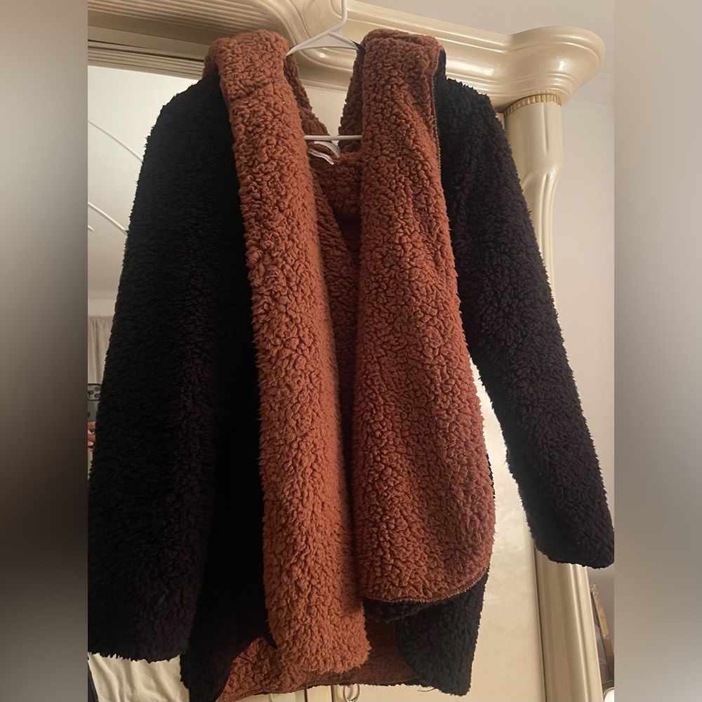 Urban Outfitters Black & brown Sherpa hooded coat